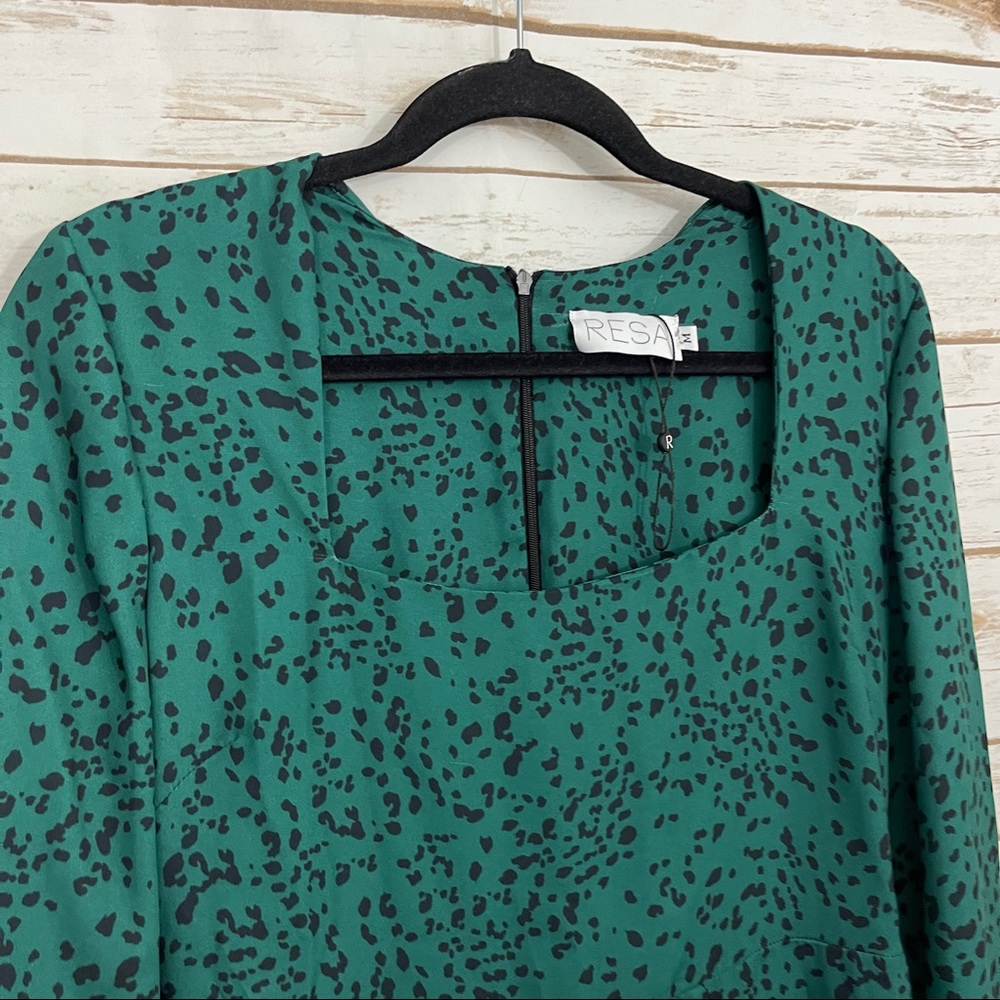 RESA Revolve Green Animal Print Square Neck Mini Dress NWOT - Picture 3 of 8